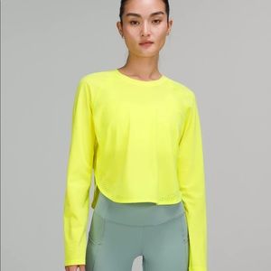Lululemon Crew Neck UV Protection Running Long Sleeve Shirt in Electric Lemon(6)